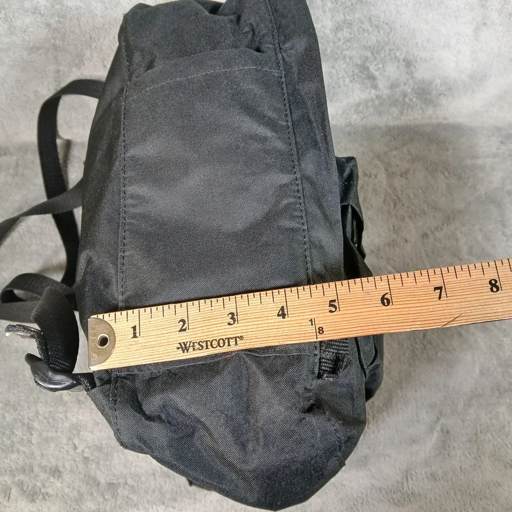 Fjallraven Backpack Kanken Black 23510 Medium Size